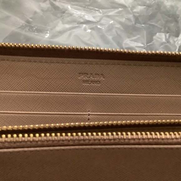 Prada Saffiano Leather Bow Long Zip Wallet - Picture 2 of 14